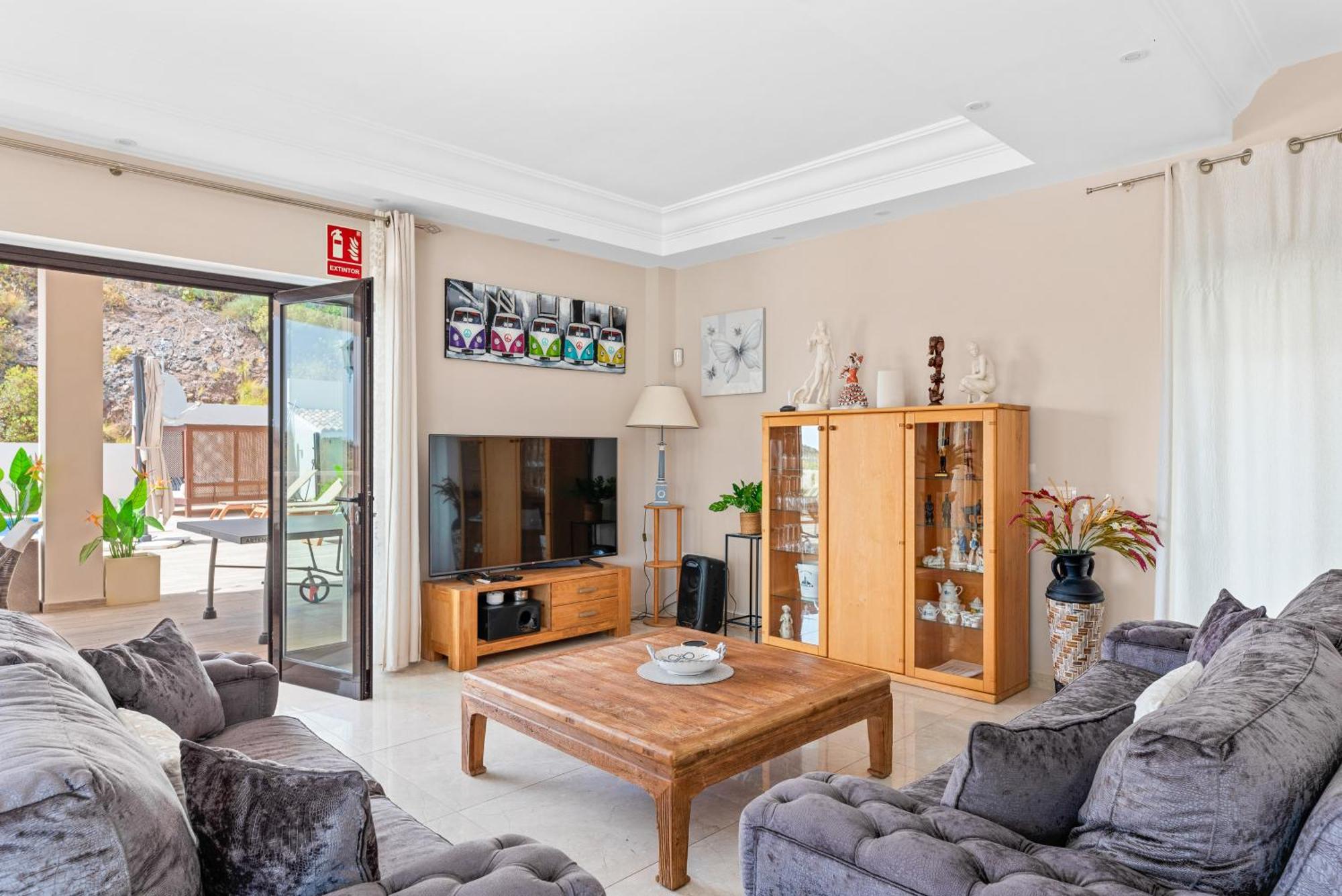Villa Vista Bella Costa Adeje In Ruhiger Villengegend Mit Meerblick Kültér fotó