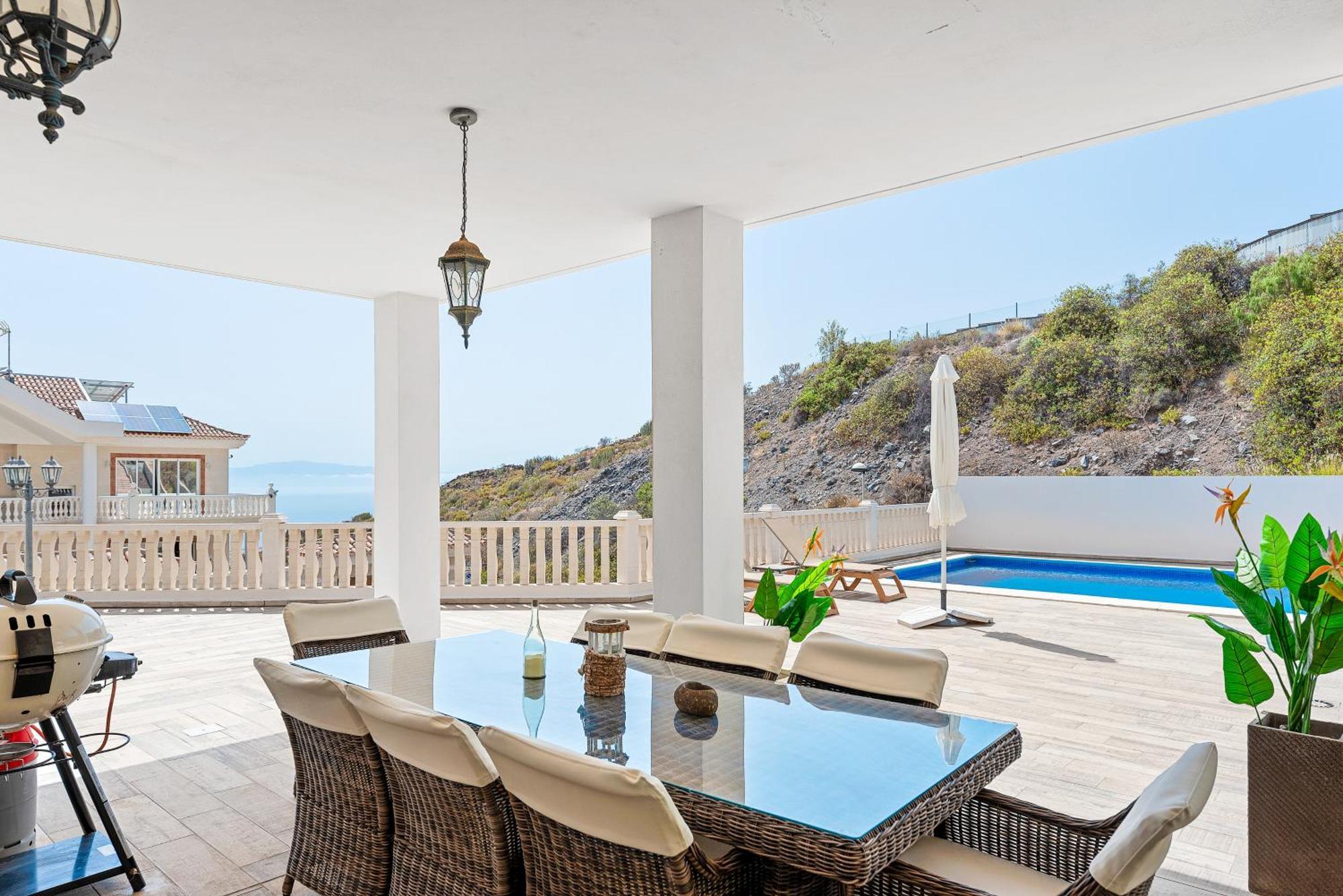 Villa Vista Bella Costa Adeje In Ruhiger Villengegend Mit Meerblick Kültér fotó